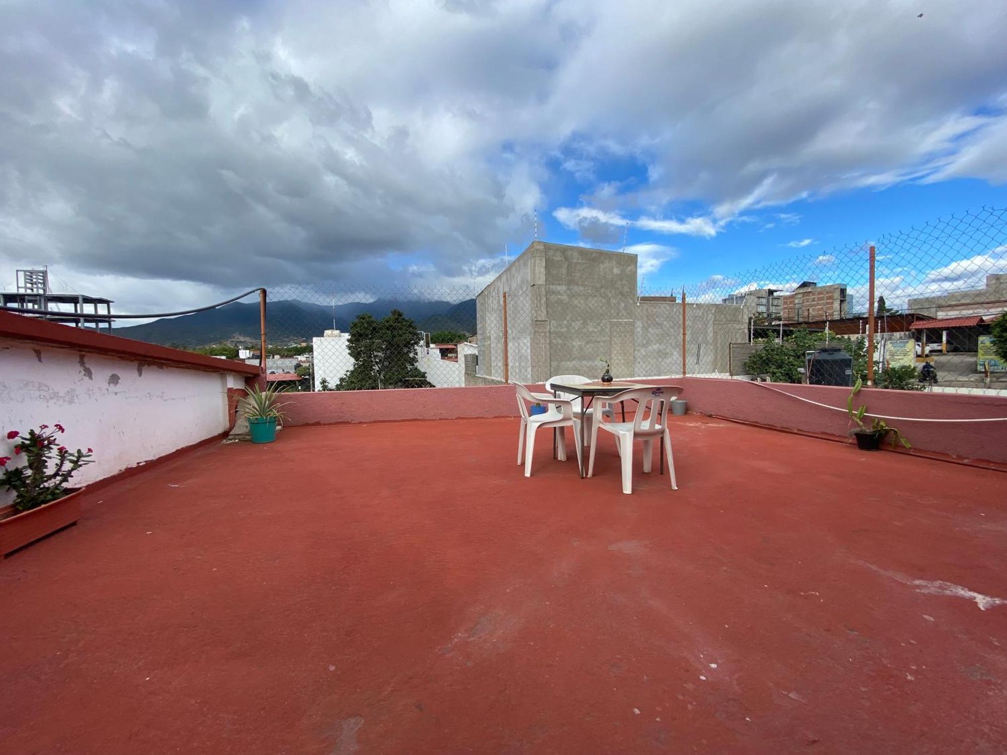 Casa El Mundo Hostel Oaxaca Bagian luar foto