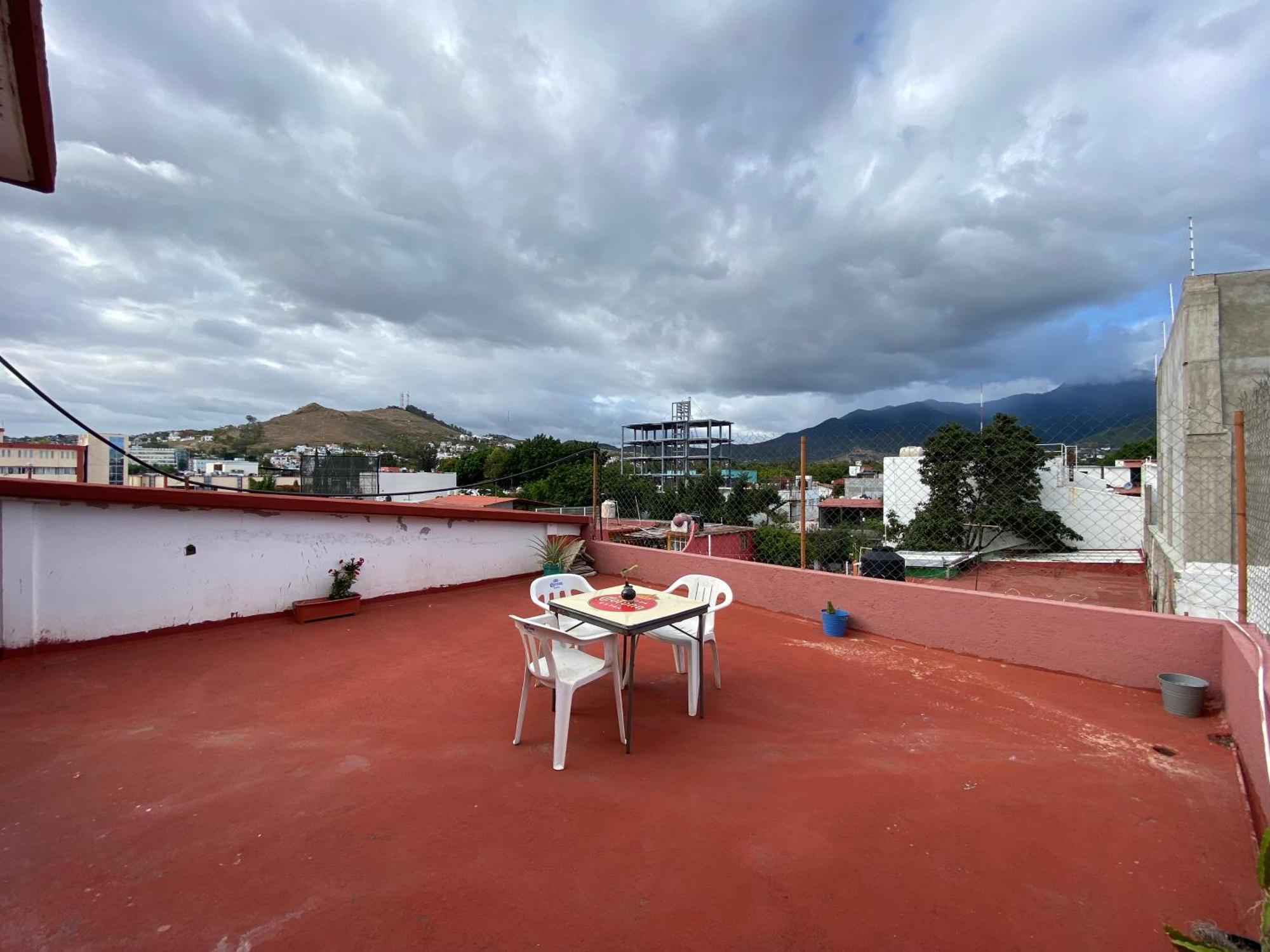 Casa El Mundo Hostel Oaxaca Bagian luar foto