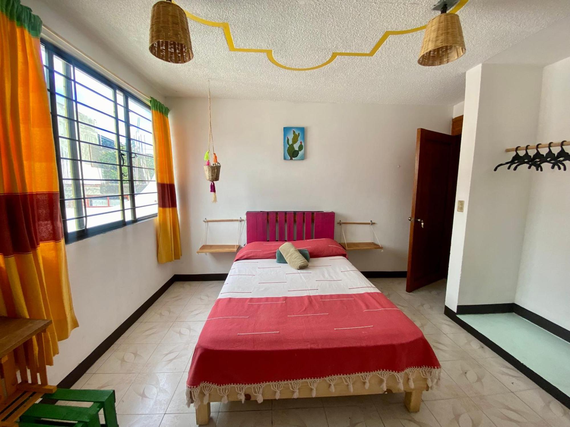 Casa El Mundo Hostel Oaxaca Bagian luar foto